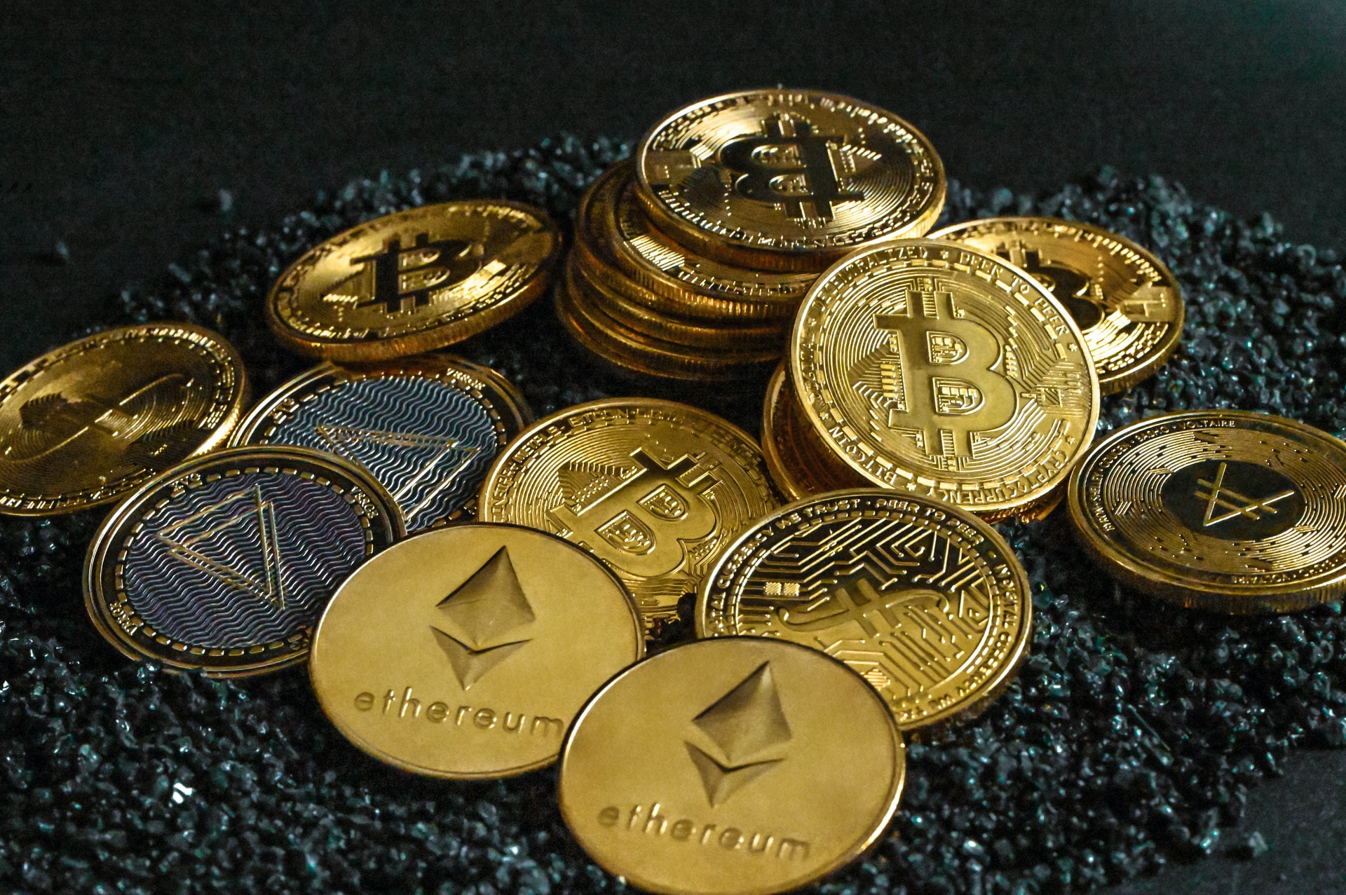 WLFI By Trump Pilots USD1 Stablecoin on BNB Chain